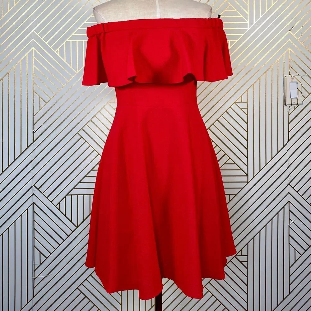 Black Halo Penelope Off the‎ Shoulder Dress in Red - Picture 2 of 12